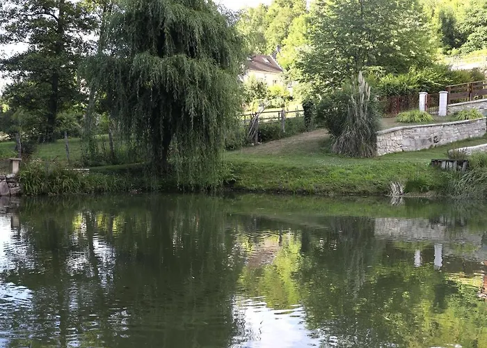 Alojamento de Turismo Selvagem Les Du Marais *